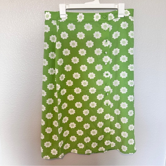 Modcloth Vibrant Green Daisy Pencil Skirt - Picture 1 of 5
